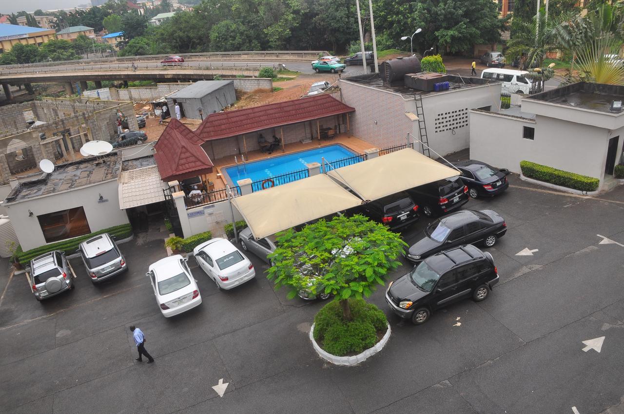 Bolton White Apartments Abuja Extérieur photo