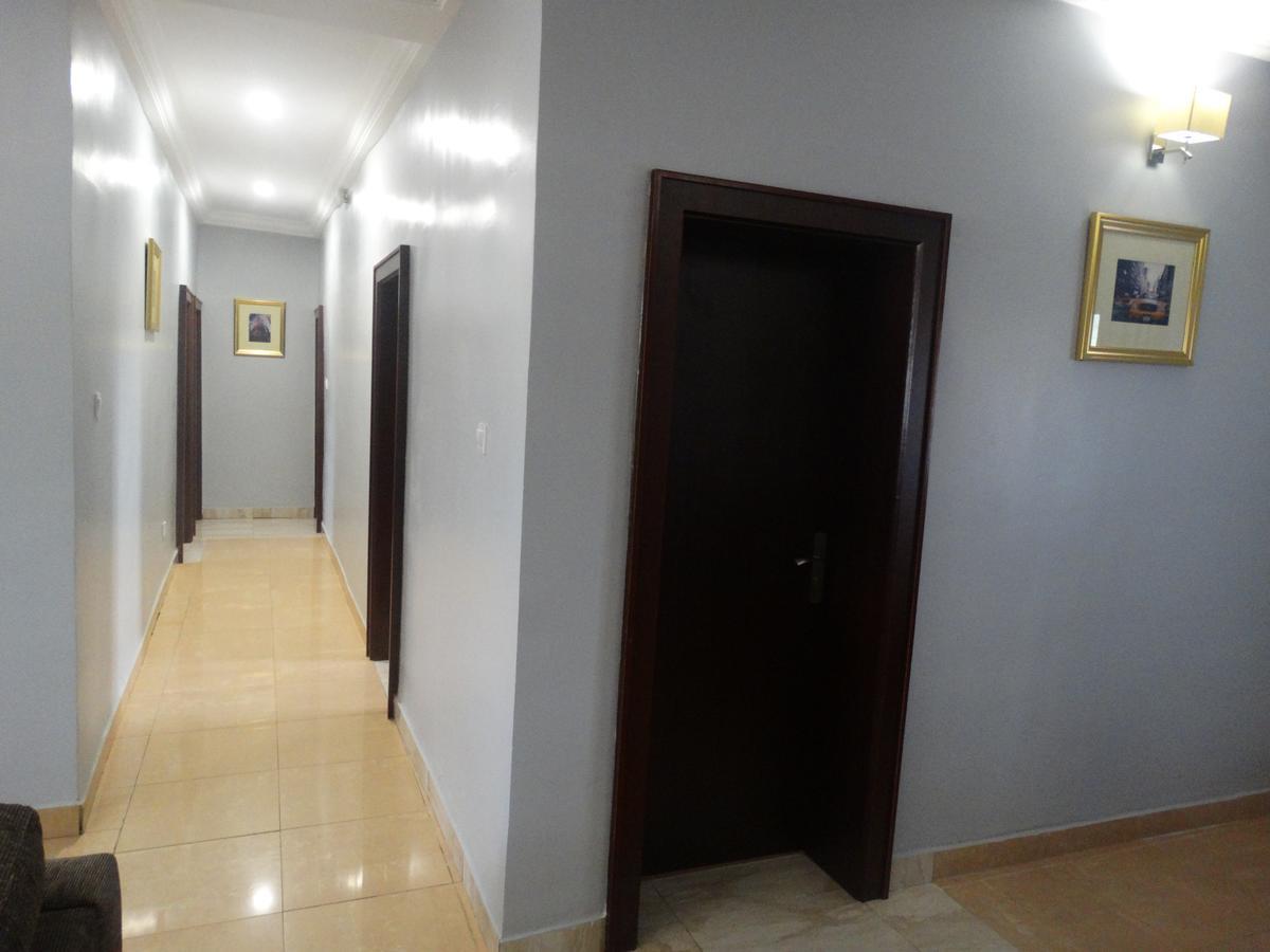 Bolton White Apartments Abuja Extérieur photo