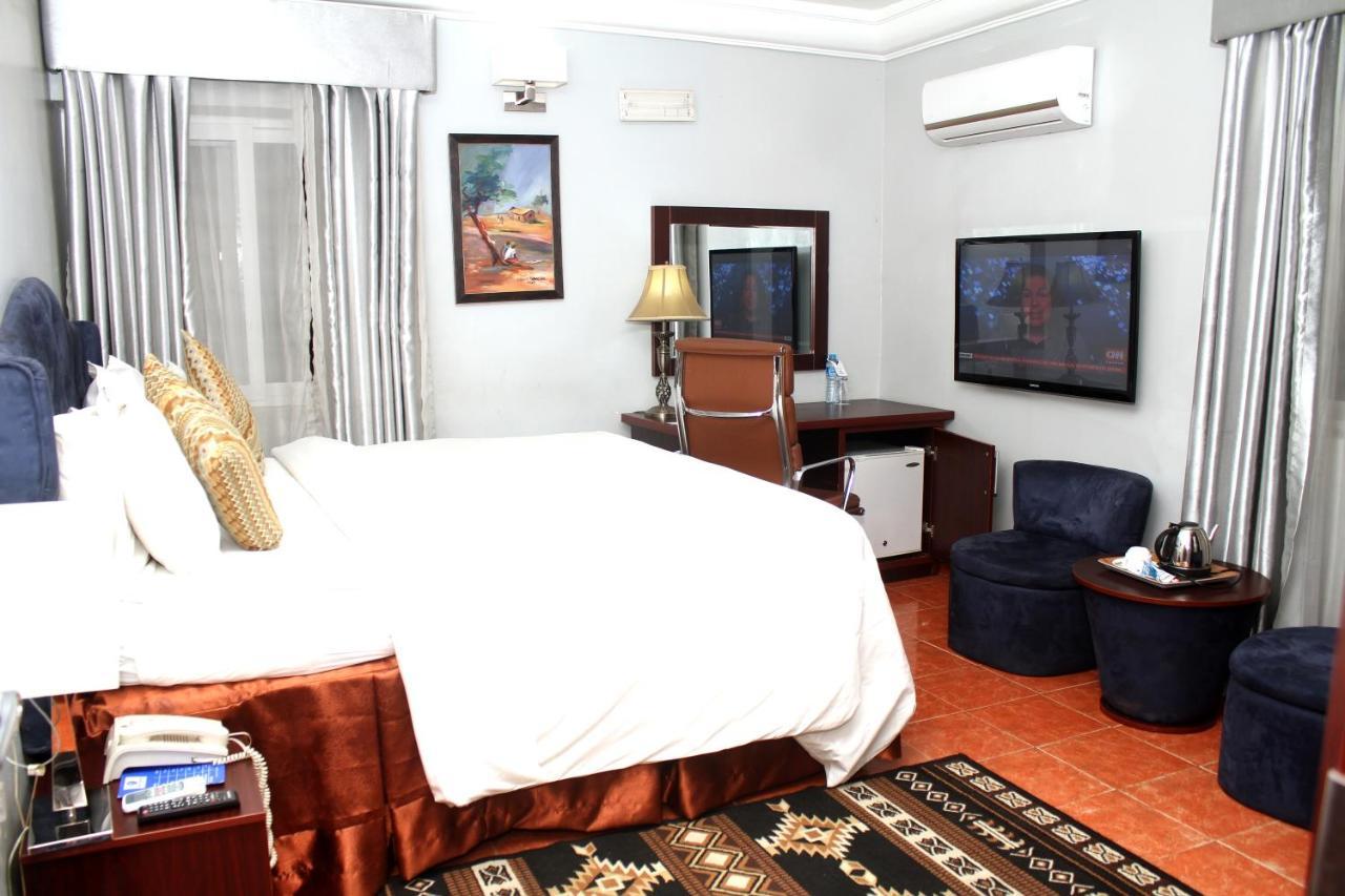 Bolton White Apartments Abuja Extérieur photo
