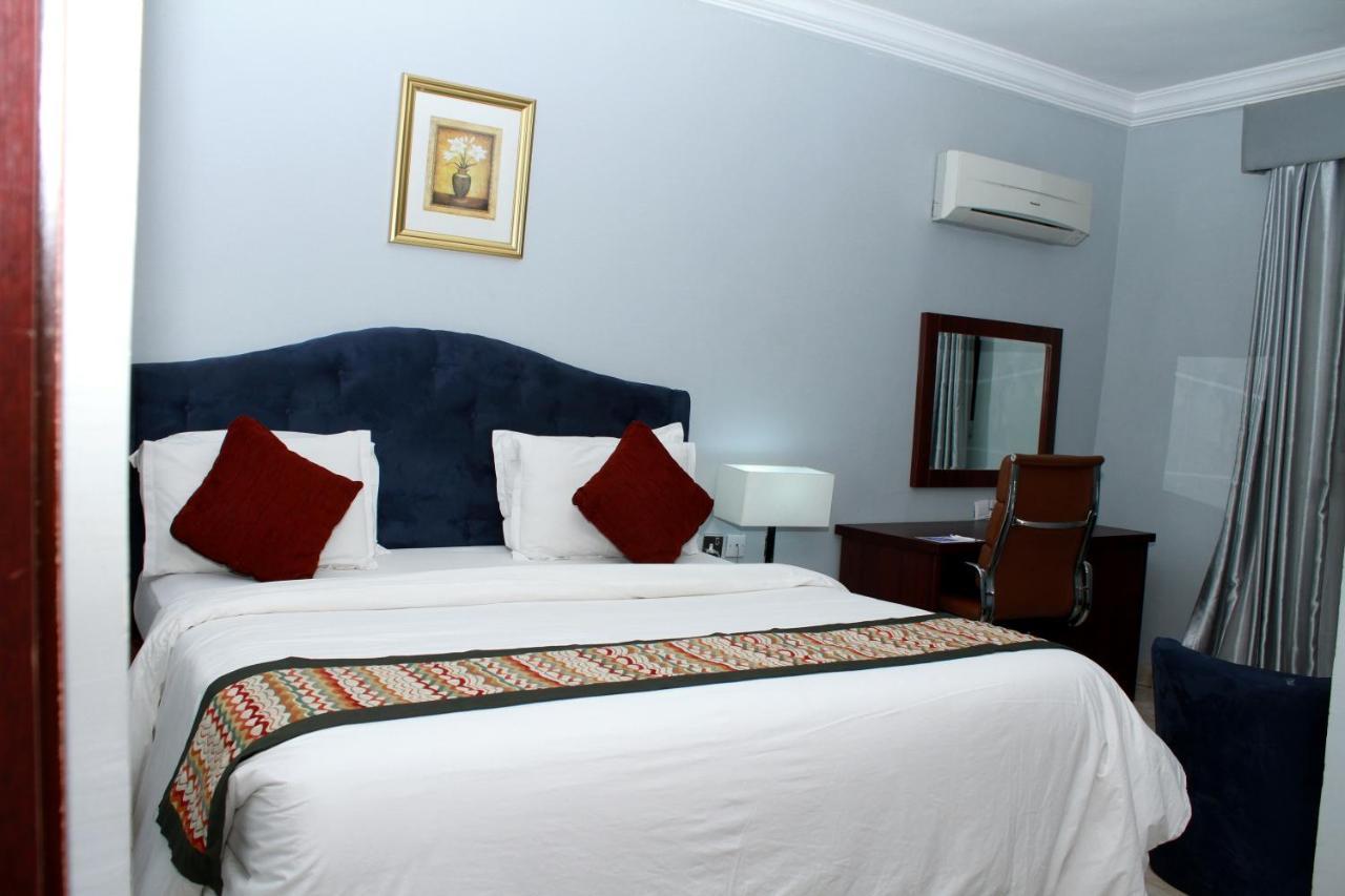 Bolton White Apartments Abuja Extérieur photo
